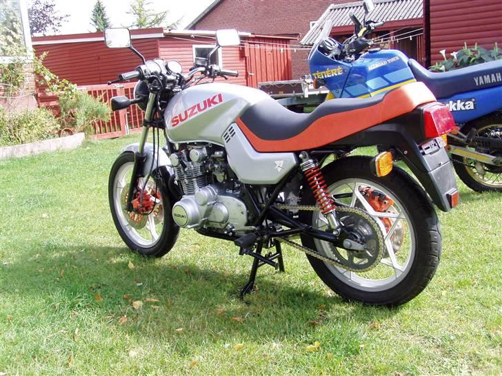 Suzuki gs 550 katana billede 3