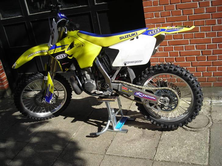 Suzuki RM 250 væk billede 6