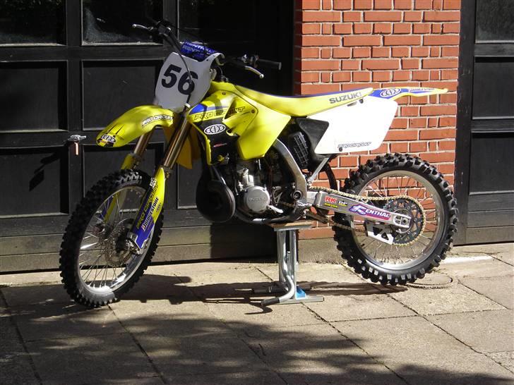 Suzuki RM 250 væk billede 9
