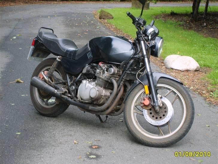 Suzuki GS 650 Kantana. solgt billede 1