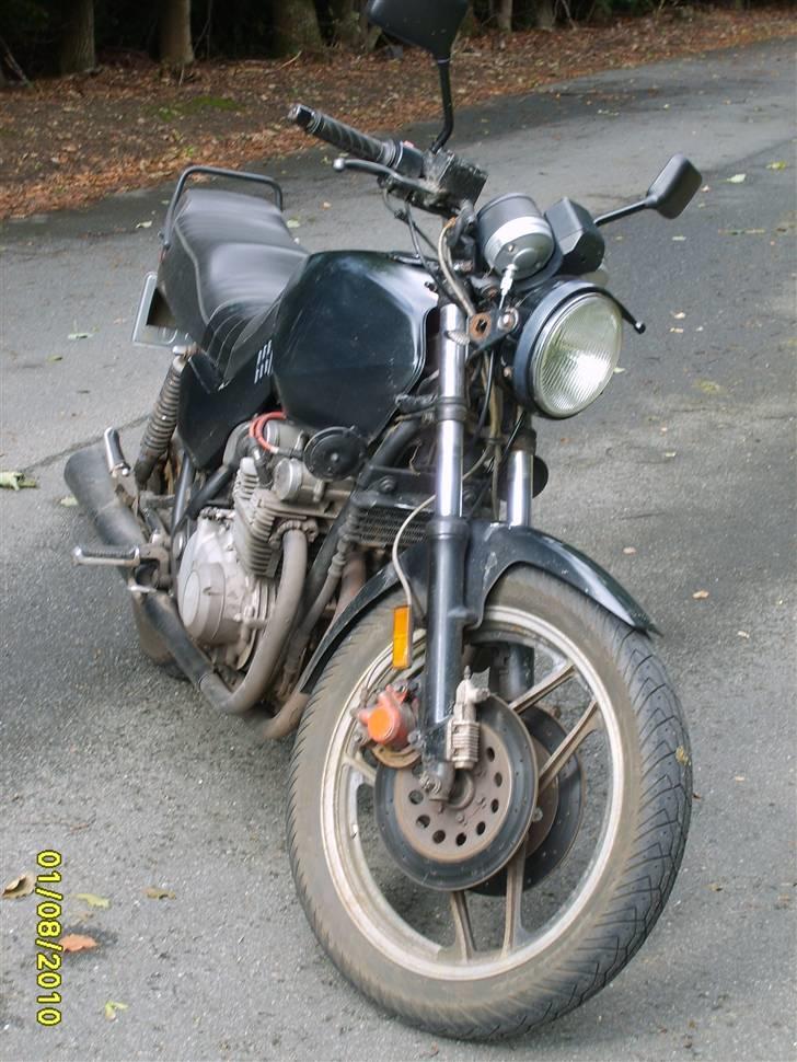 Suzuki GS 650 Kantana. solgt billede 2