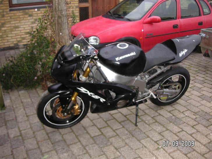 Kawasaki zx6-rr    SOLGT billede 8