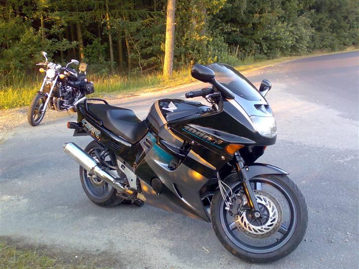 Honda CBR 1000 F ( Solgt ) billede 9