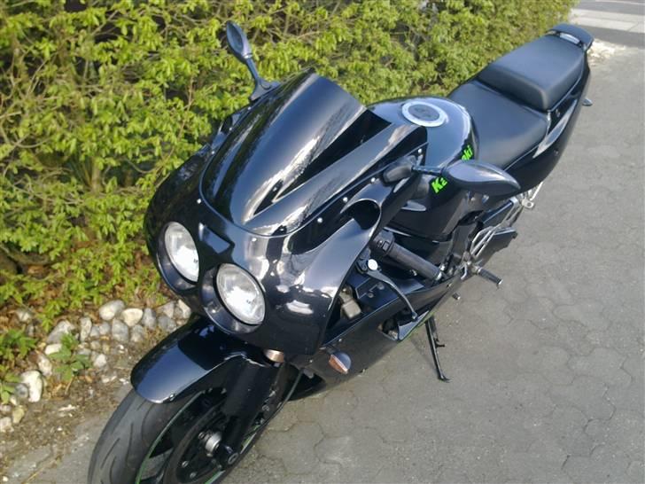 Kawasaki ZXR 750 J - Med de nye spejle. billede 6