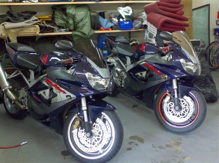 Honda CBR 900 RR  Fireblade billede 4