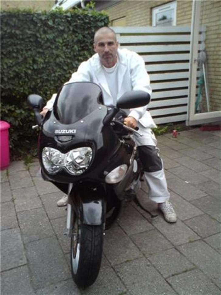 Suzuki Gsx 600f billede 6