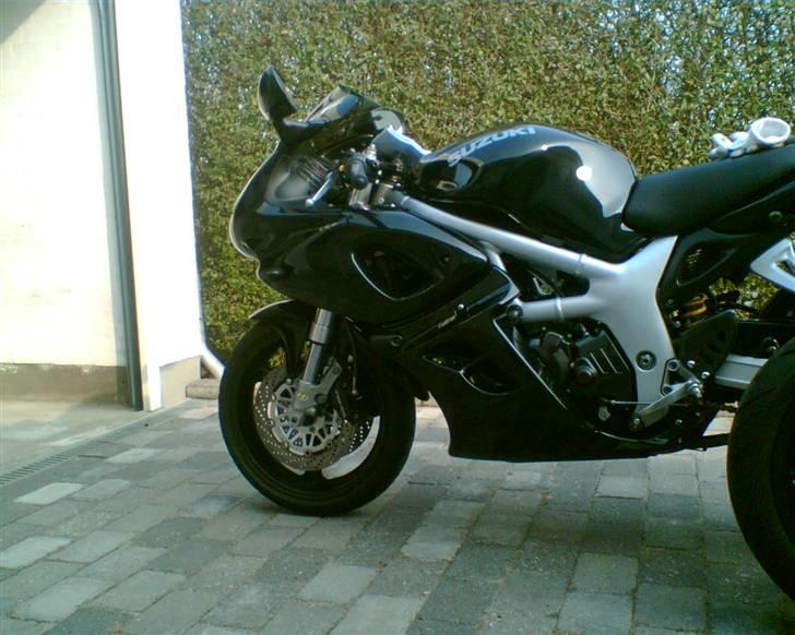 Suzuki SV 650 S "SOLGT" billede 9