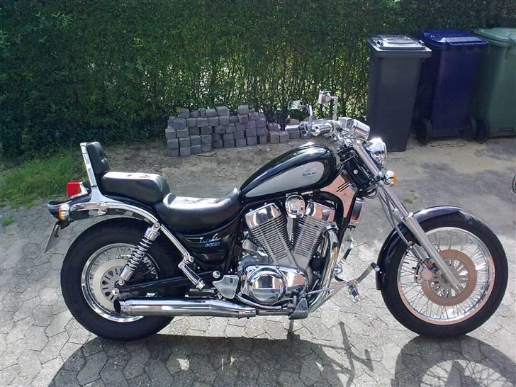 Suzuki VS 1400 Intruder**solgt** billede 2