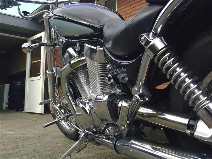 Suzuki VS 1400 Intruder**solgt** billede 7