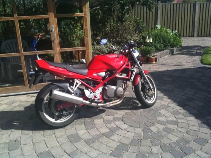 Suzuki Gsf 400 BANDIT billede 1