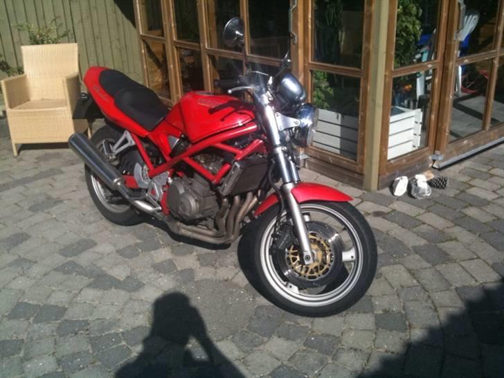 Suzuki Gsf 400 BANDIT billede 2