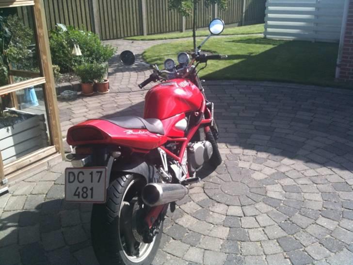 Suzuki Gsf 400 BANDIT billede 3