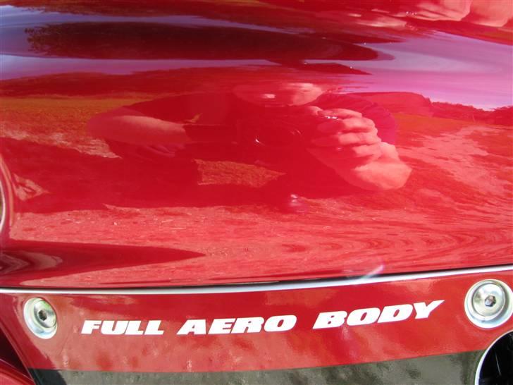 Honda CBR 1000F SC24 Dual Brake - Full aero body.. det er spejlbilledet der hentydes til her ;-) billede 12