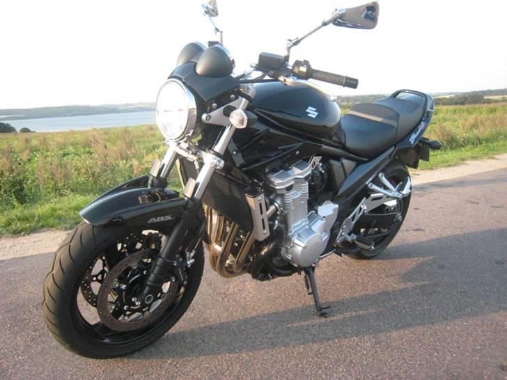 Suzuki GSF 1250 AK8 billede 9