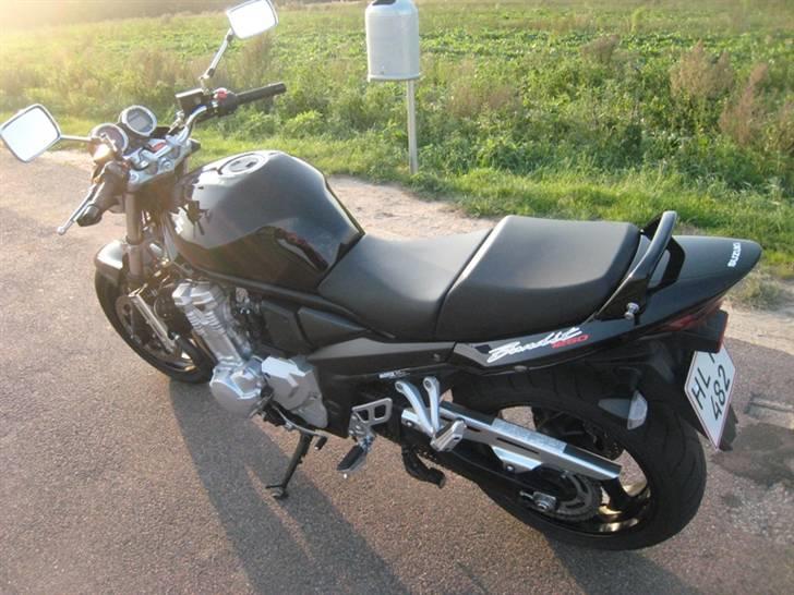 Suzuki GSF 1250 AK8 billede 13
