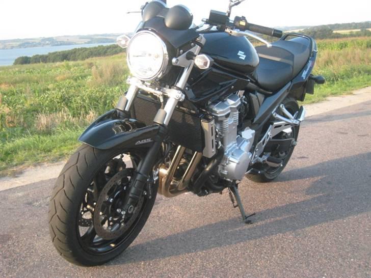 Suzuki GSF 1250 AK8 billede 16