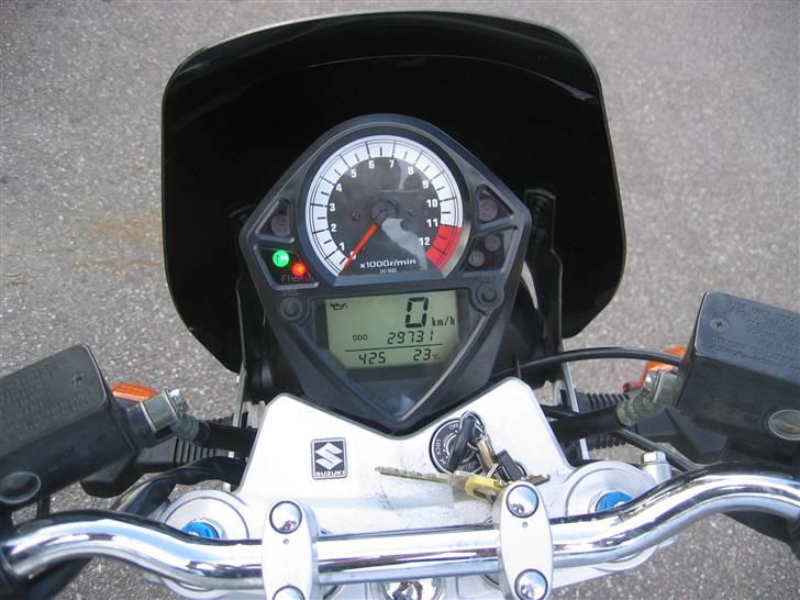 Suzuki SV 1000 N Solgt billede 4