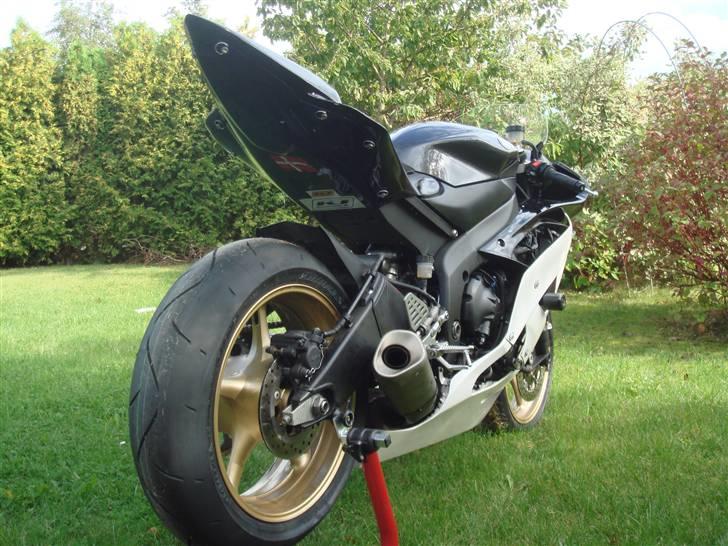 Yamaha r6 -solgt- billede 10