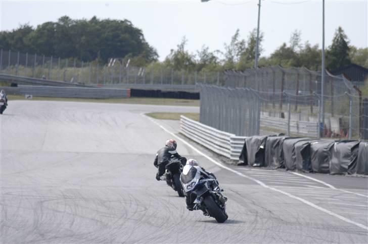 Suzuki Gsx-r 750 *SOLGT* - jaaa Dupo bare rolig er her endnu ;) billede 15