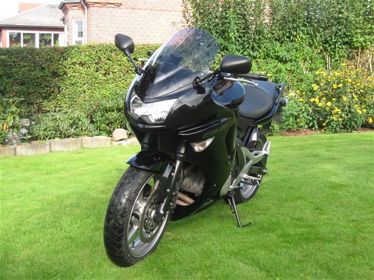 Kawasaki er-6f billede 2