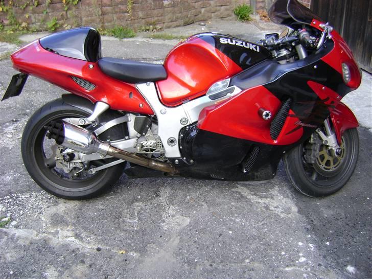 Suzuki gsx 1300 r billede 1