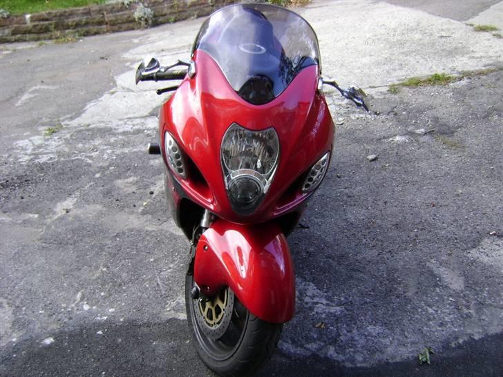 Suzuki gsx 1300 r billede 4