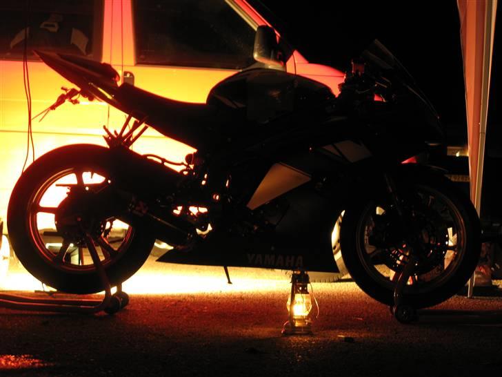 Yamaha YZF R6 - Et stemings billede fra Anderstorp.  billede 10