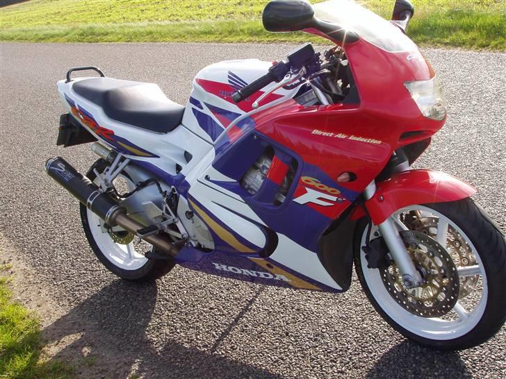 Honda Cbr 600 F3 billede 10
