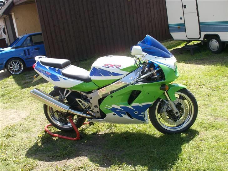 Kawasaki ZXR750 billede 3