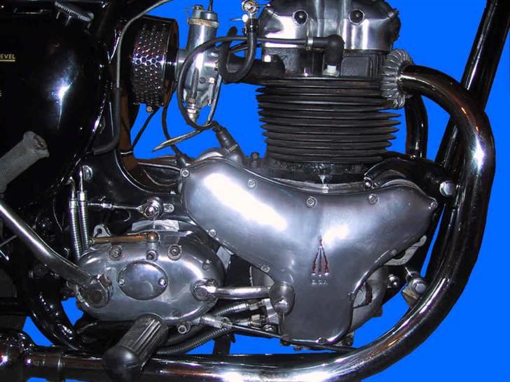 BSA A10 Golden Flash - Motor, timing cover side billede 6