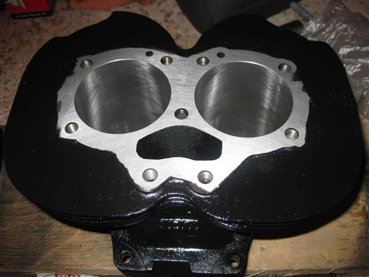 BSA A10 Golden Flash - Udboring, nye stempler + topstykke renoveret, 2009 billede 7