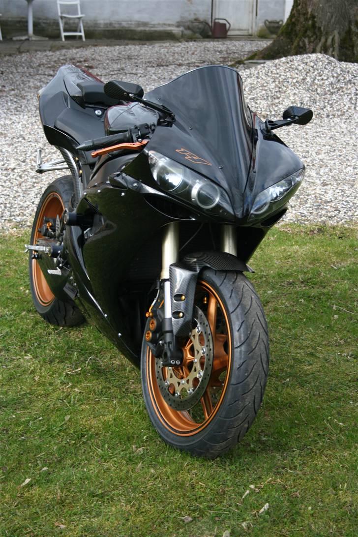 Yamaha Yzf R1 billede 5