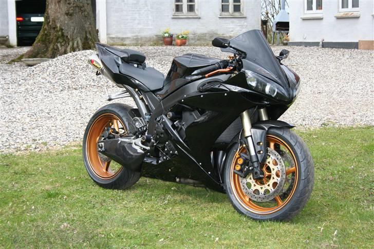 Yamaha Yzf R1 billede 10