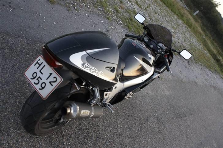 Suzuki GSX-R 600 billede 7