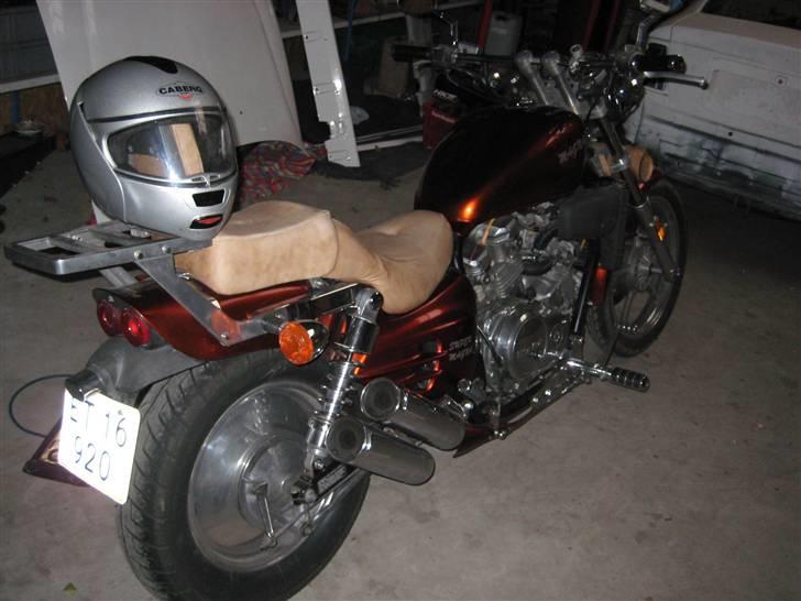 Honda Super Magna billede 2