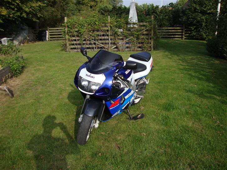 Suzuki Gsx-r 600 Srad - Solgt billede 2