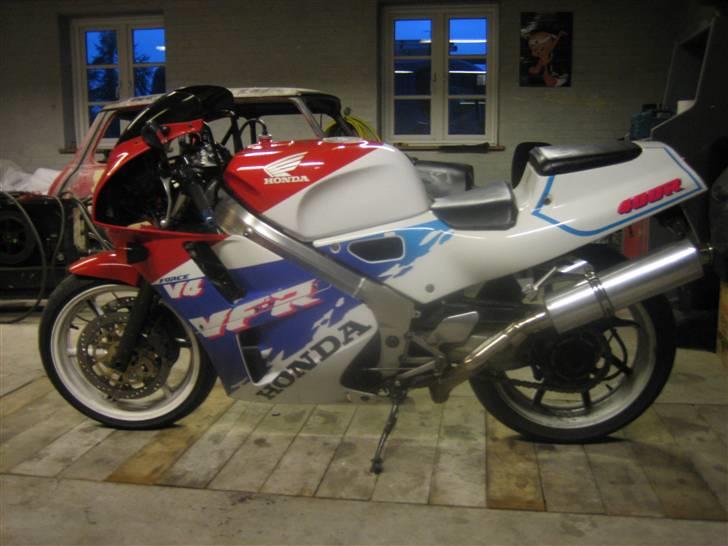 Honda VFR 400R NC30 billede 7
