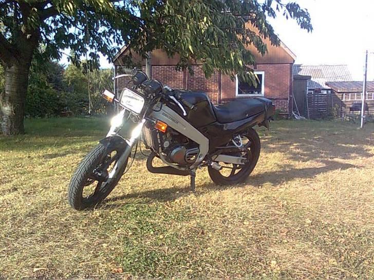 Yamaha TZR 125ccm  solgt billede 9