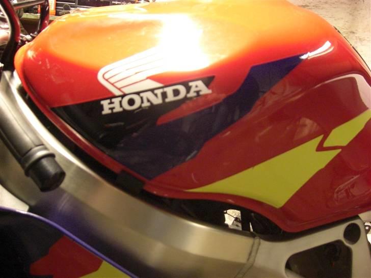 Honda cbr 900 rr (solgt) billede 9