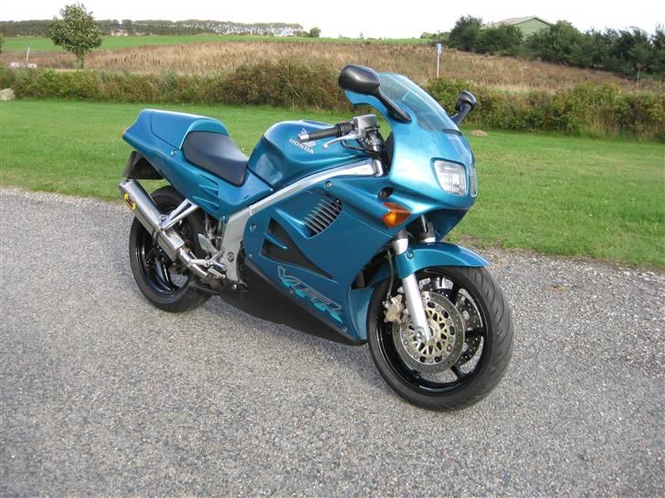 Honda vfr 750 RC36-2 billede 5