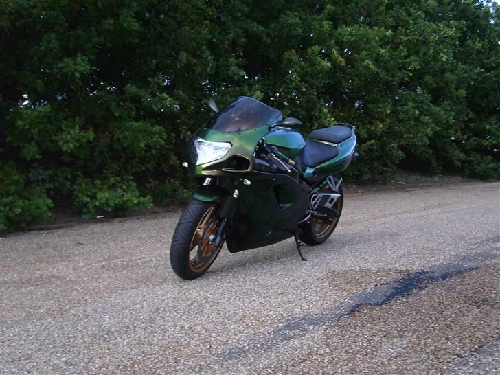 Kawasaki Zxr 750 *Solgt* billede 3