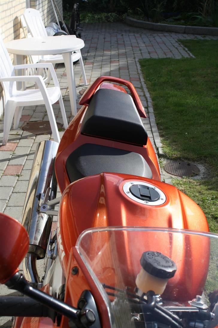 Suzuki SV650S ( SOLGT ) billede 10