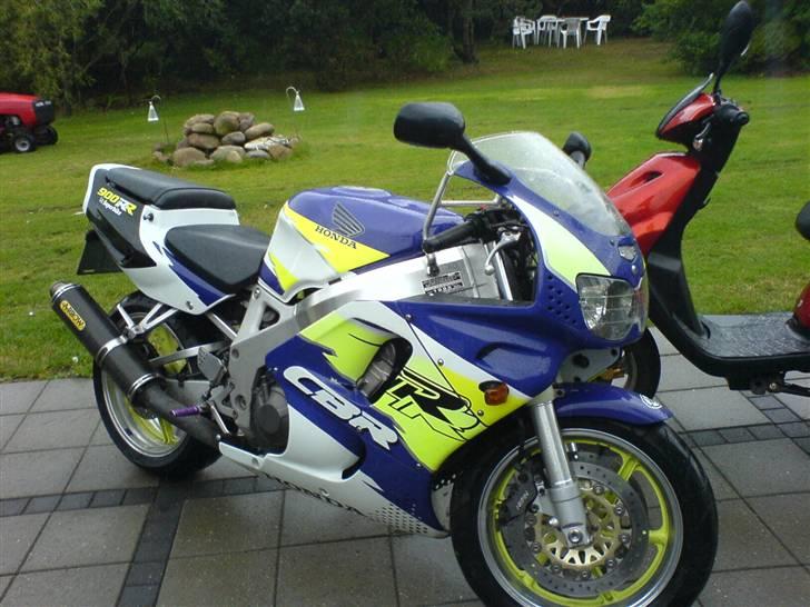 Honda CBR 900 RR Fireblade billede 8