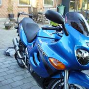 Suzuki gsx600 f