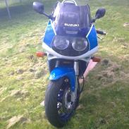 Suzuki gsx-r 750