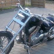 Suzuki Intruder