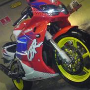 Honda CBR 900RR Fireblade SOLGT