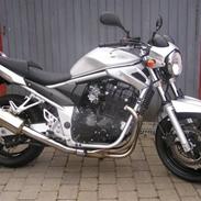 Suzuki Bandit GSF650