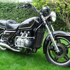 Honda GL 1100 (solgt)