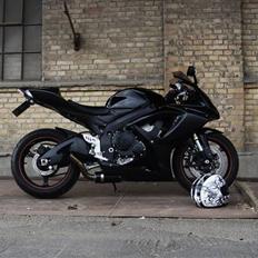 Suzuki GSXR 600 K7 Black Pearl